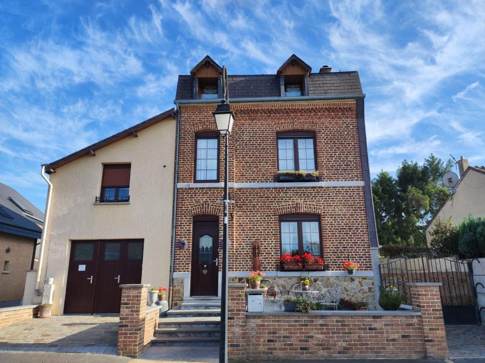Appartement Gaston Vireux-Wallerand Eksteriør bilde